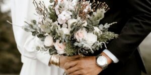 Crafting Your Perfect Day: Choosing the Right Wedding Flowers